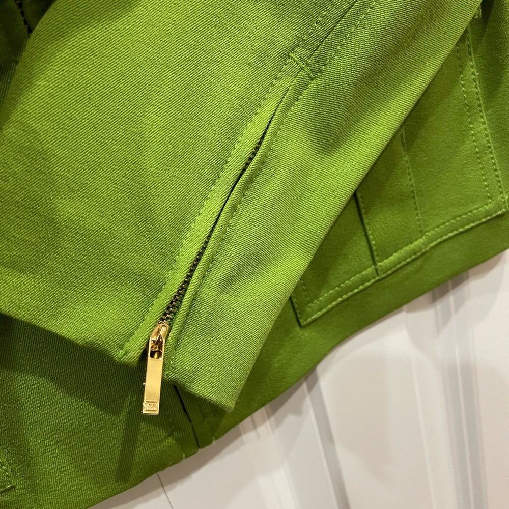 Jacket - Picture 3 of 5